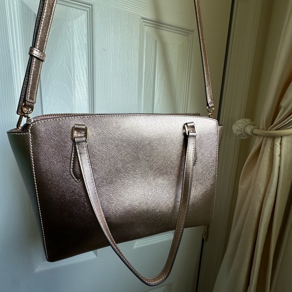 Tory Burch Rose Gold Purse - Picture 3 of 11